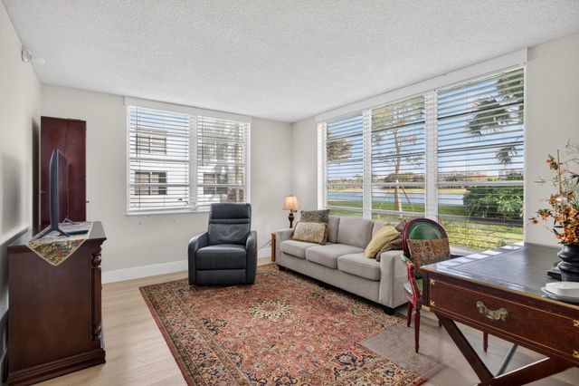 3200 N Course Lane 116, Pompano Beach, FL 33069