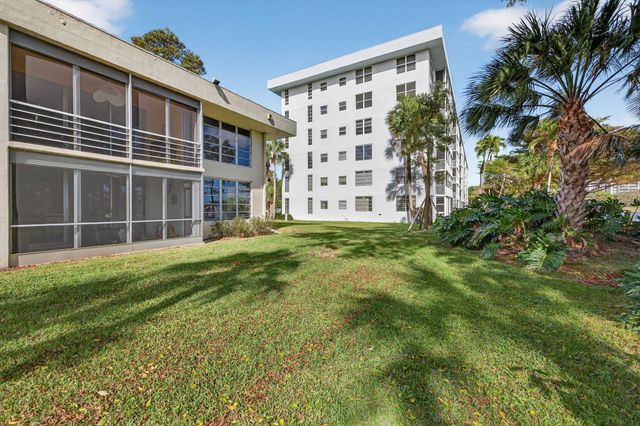 3200 N Course Lane 116, Pompano Beach, FL 33069