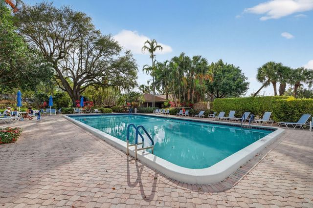 3200 N Course Lane 116, Pompano Beach, FL 33069