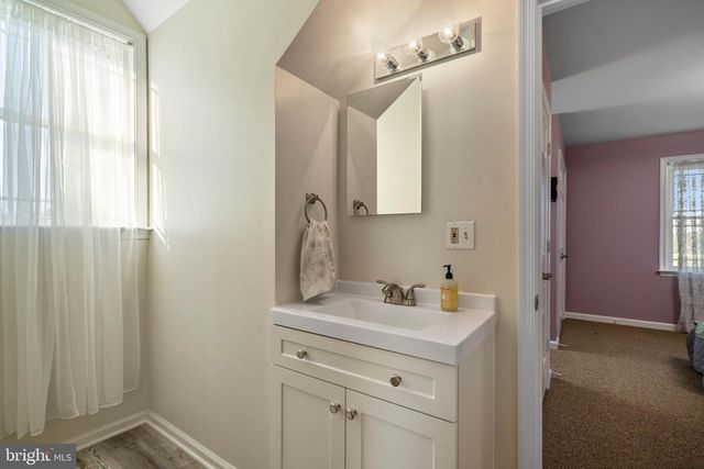 27472 STRAWBERRY HILL RD, Rhoadesville, VA 22542