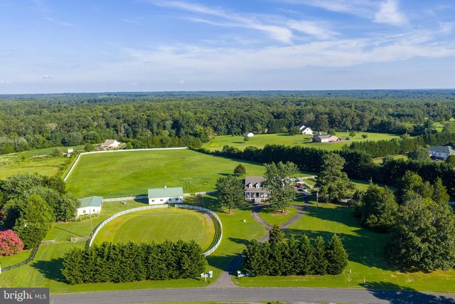 27472 STRAWBERRY HILL RD, Rhoadesville, VA 22542