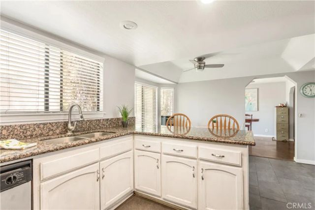 22741 Cascade, Canyon Lake, CA 92587