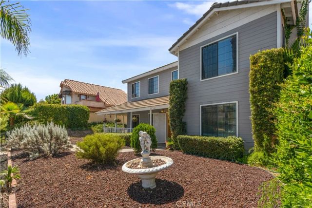 22741 Cascade, Canyon Lake, CA 92587