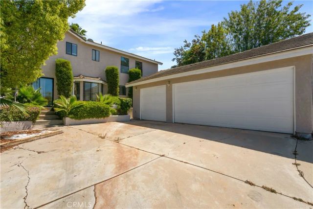 22741 Cascade, Canyon Lake, CA 92587