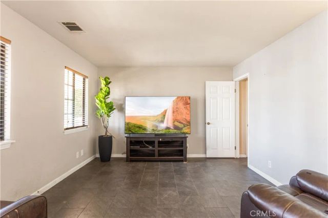 22741 Cascade, Canyon Lake, CA 92587