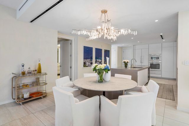 200 SE Mizner Boulevard 308, Boca Raton, FL 33432