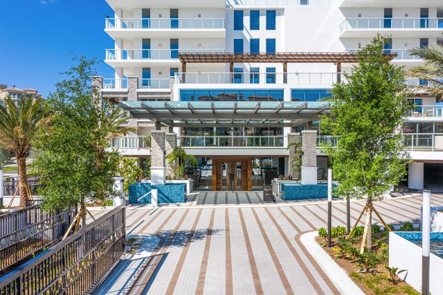 200 SE Mizner Boulevard 308, Boca Raton, FL 33432