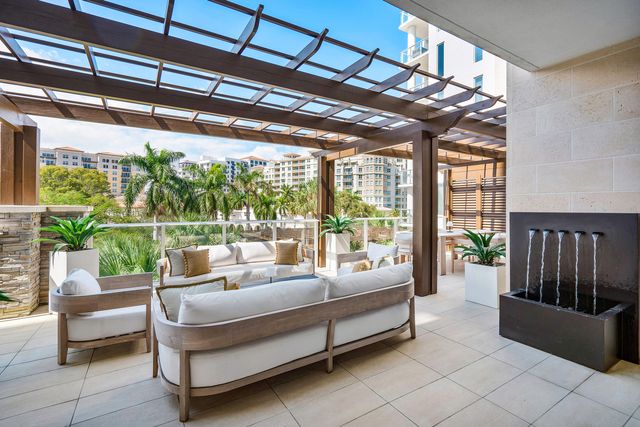 200 SE Mizner Boulevard 308, Boca Raton, FL 33432