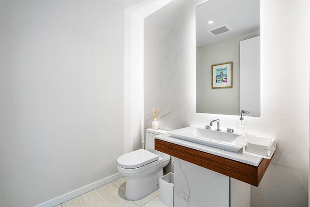 200 SE Mizner Boulevard 308, Boca Raton, FL 33432