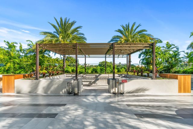 200 SE Mizner Boulevard 308, Boca Raton, FL 33432