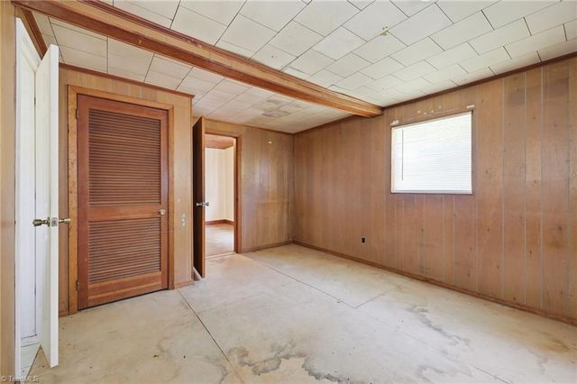 3838 Old Lexington Road, Winston-salem, NC 27107