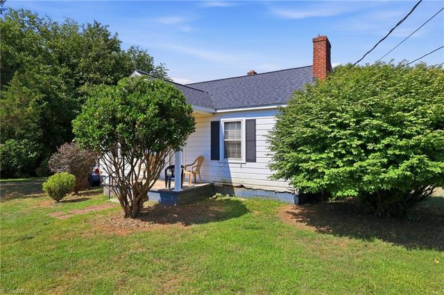 3838 Old Lexington Road, Winston-salem, NC 27107