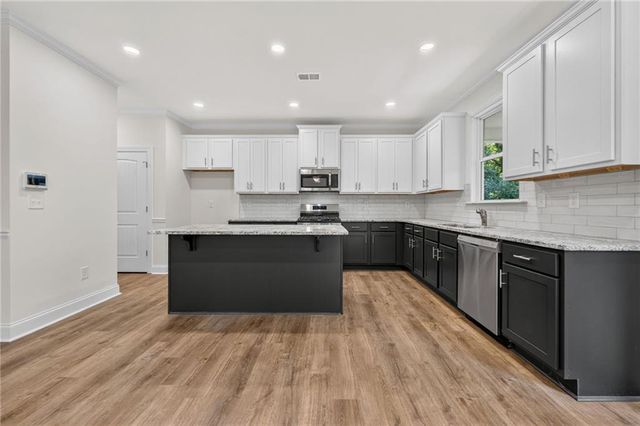 2126 Seavey Drive, Decatur, GA 30032