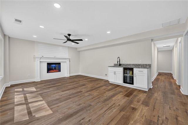 2126 Seavey Drive, Decatur, GA 30032
