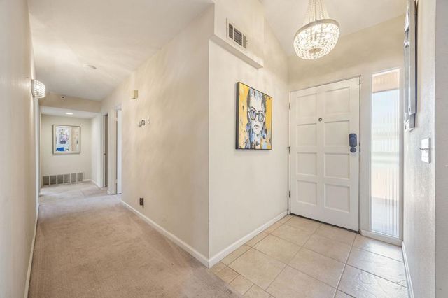 377 Cabrillo Road, Palm Springs, CA 92262
