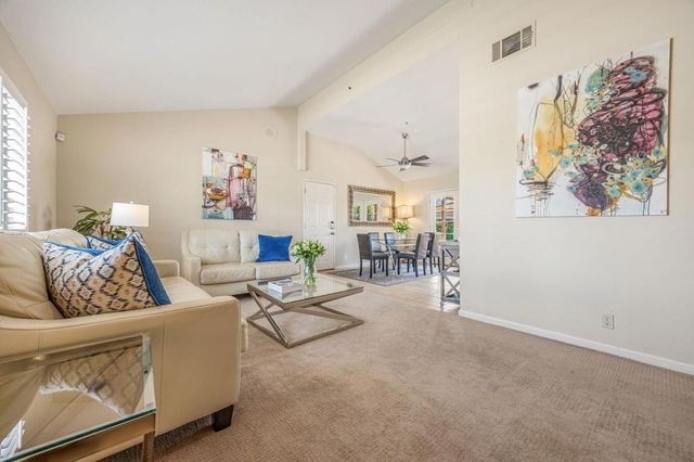 377 Cabrillo Road, Palm Springs, CA 92262
