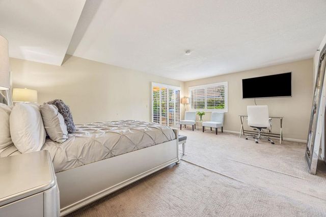 377 Cabrillo Road, Palm Springs, CA 92262