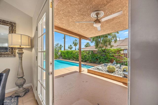 377 Cabrillo Road, Palm Springs, CA 92262