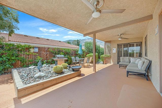 377 Cabrillo Road, Palm Springs, CA 92262