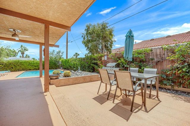 377 Cabrillo Road, Palm Springs, CA 92262