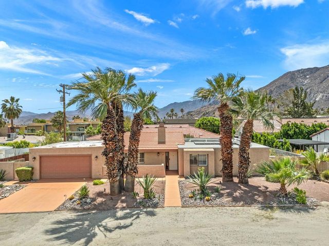 377 Cabrillo Road, Palm Springs, CA 92262