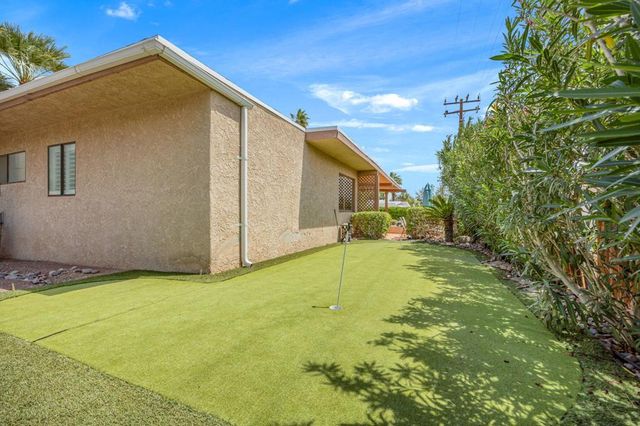 377 Cabrillo Road, Palm Springs, CA 92262
