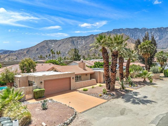 377 Cabrillo Road, Palm Springs, CA 92262