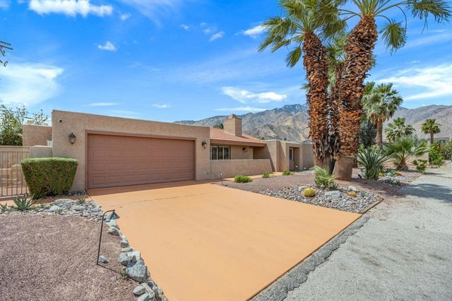 377 Cabrillo Road, Palm Springs, CA 92262