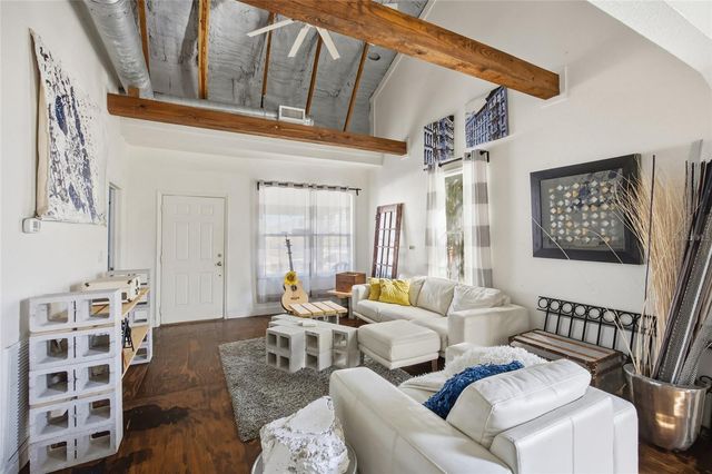 515 E FLORIBRASKA AVENUE, Tampa, FL 33603