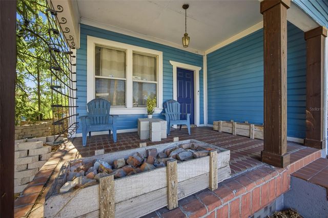 515 E FLORIBRASKA AVENUE, Tampa, FL 33603