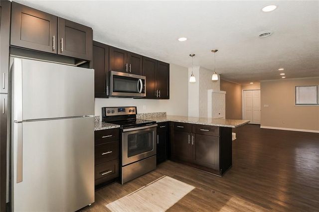 2323 Ward SE Street 8, Smyrna, GA 30080