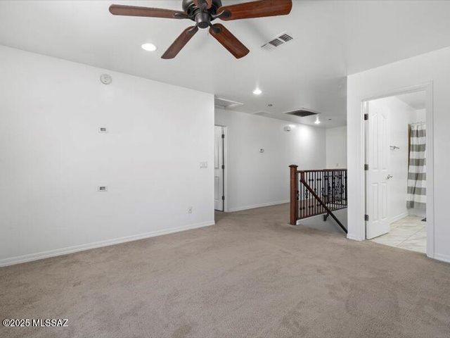 8451 N Placita De Los Laureles, Tucson, AZ 85742