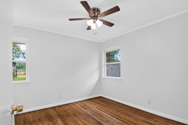 11227 Greenwillow Street, Houston, TX 77035
