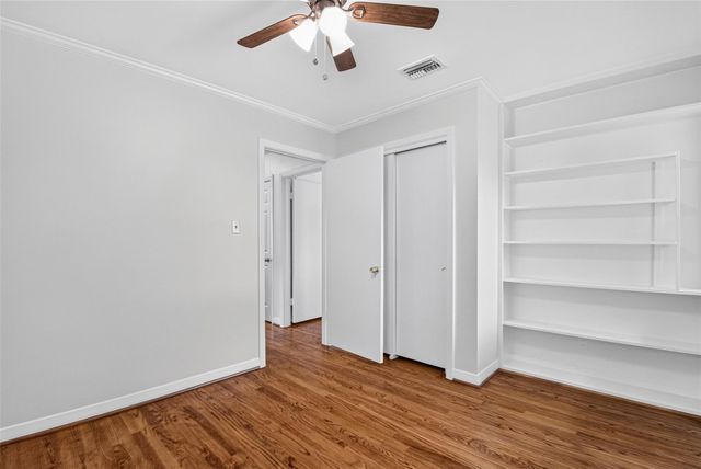 11227 Greenwillow Street, Houston, TX 77035