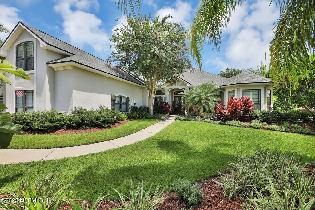 430 SUMMERSET Drive, St. Johns, FL 32259