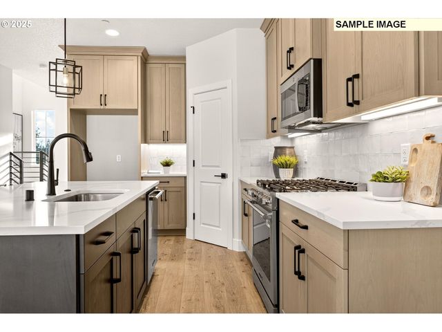 4699 Nw CAMAS MEADOWS Dr, Camas, WA 98607