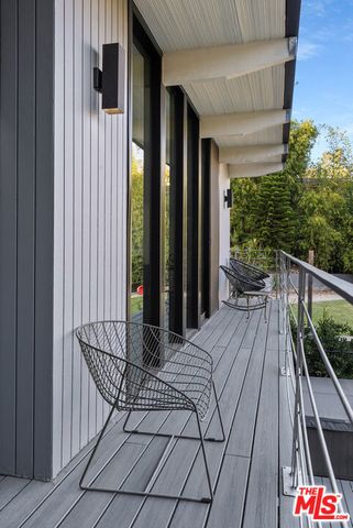 2775 Rinconia Drive, Los Angeles, CA 90068