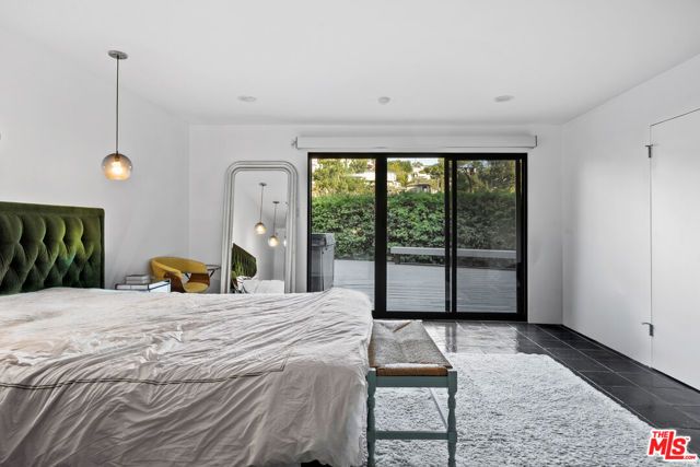 2775 Rinconia Drive, Los Angeles, CA 90068