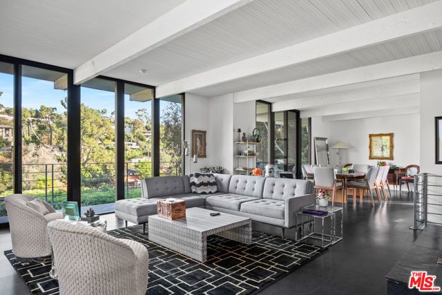 2775 Rinconia Drive, Los Angeles, CA 90068