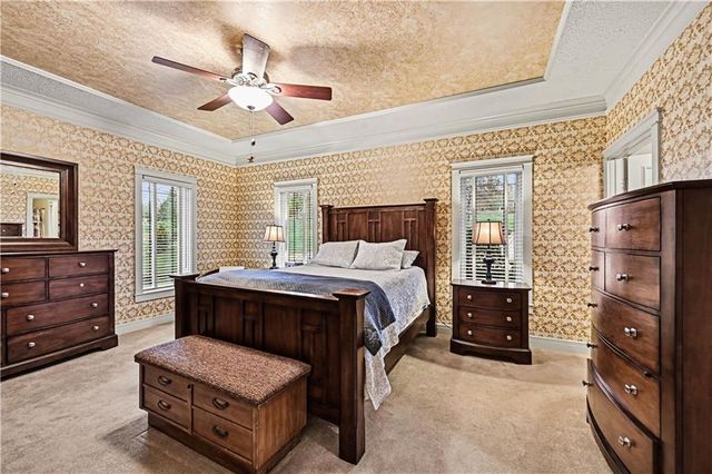 2905 SW 19th Street, Blue Springs, MO 64015
