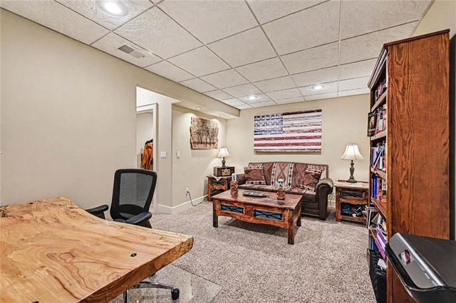 2905 SW 19th Street, Blue Springs, MO 64015