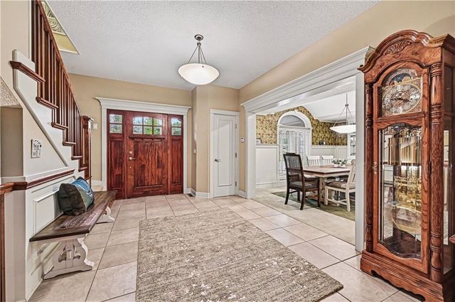 2905 SW 19th Street, Blue Springs, MO 64015