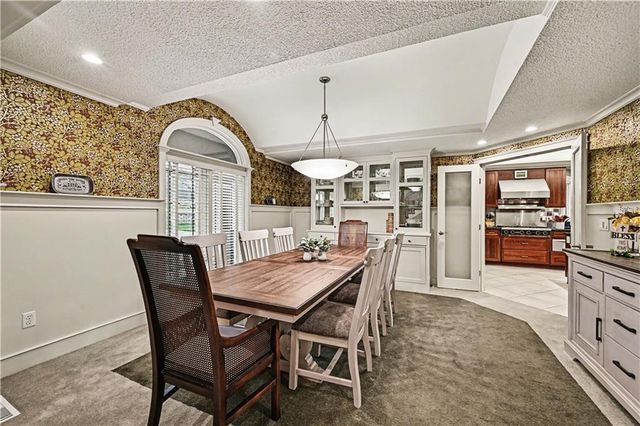 2905 SW 19th Street, Blue Springs, MO 64015