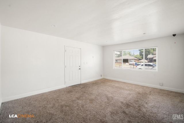 515 Lincoln Avenue, Bakersfield, CA 93308