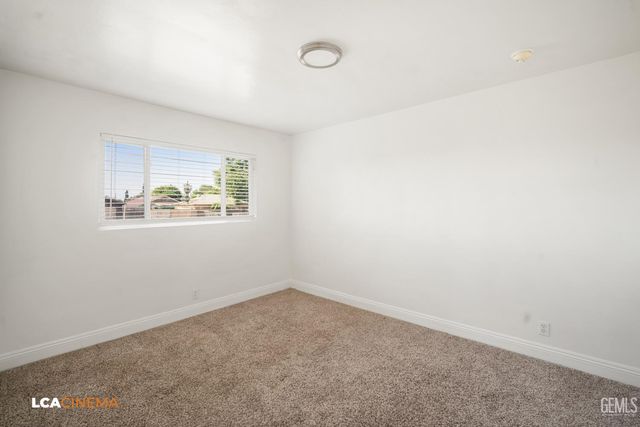515 Lincoln Avenue, Bakersfield, CA 93308