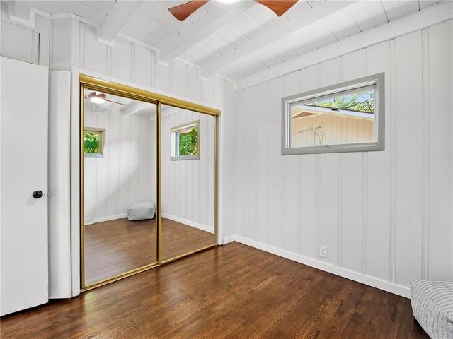 980 NW South Shore Drive, Lake Waukomis, MO 64151