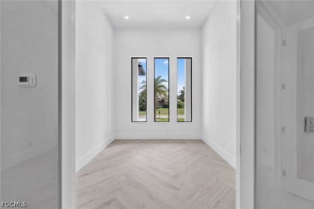 3729 SW 4TH LN, Cape Coral, FL 33991