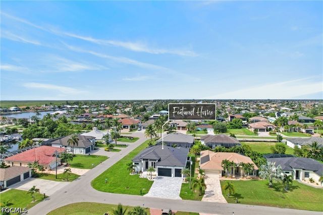 3729 SW 4TH LN, Cape Coral, FL 33991
