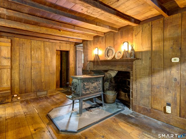 1797 Middletown Avenue, North Branford, CT 06472
