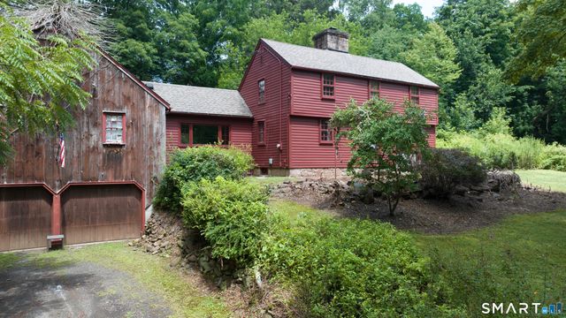 1797 Middletown Avenue, North Branford, CT 06472